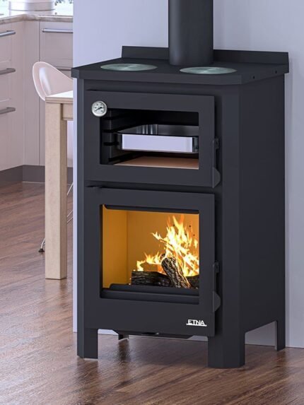 Poêle à bois avec four et plaque de cuisson Pramoda - 14 Kw
